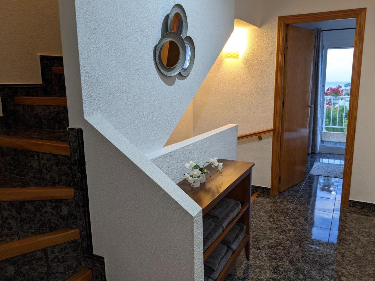 Villa Sunrise Den, A Pie De Playa, Vista Al Mar Y Piscina *